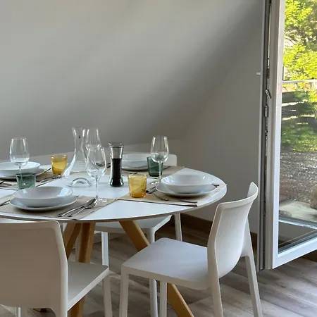 Luxusapartment Am Freiburger Stadtrand, Freiburg Im Breisgau Apartamento *